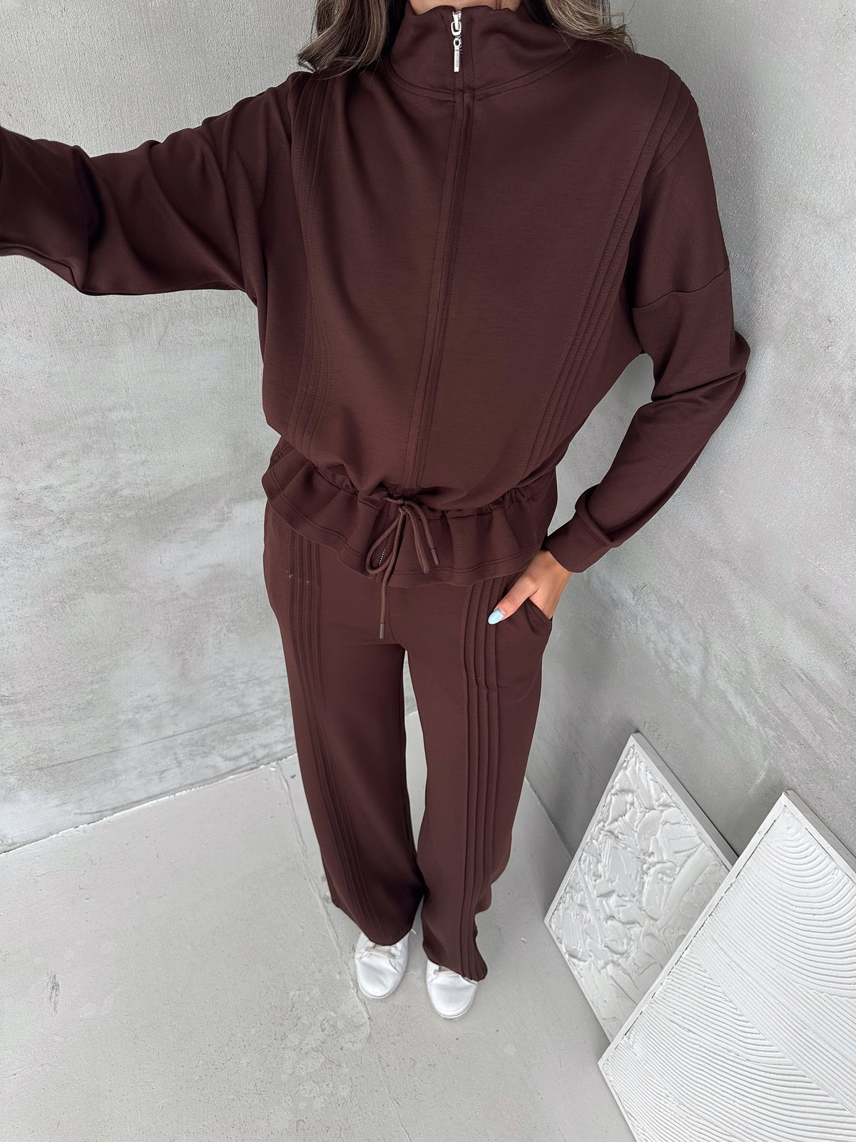 Kadın Modal Kumaş Beli Büzgülü Fermuarlı Eşofman Takımı Kahverengi