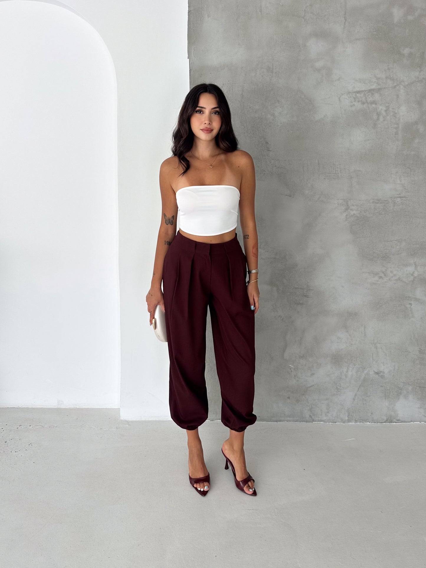 Kadın Dokuma Kumaş Yüksek Bel Körük Detaylı Jogger Pantolon Bordo